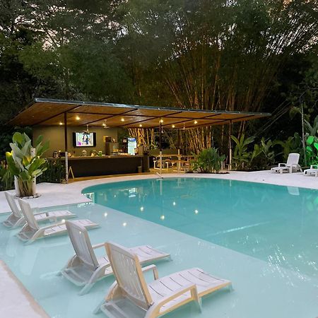 Готель Grand Park Manuel Antonio - Adults Only Екстер'єр фото