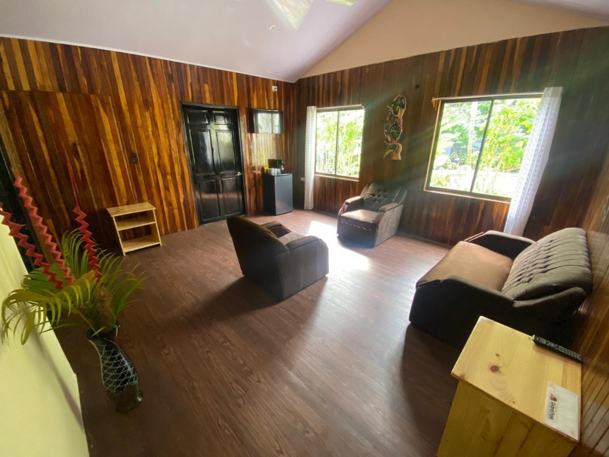 Готель Grand Park Manuel Antonio - Adults Only Екстер'єр фото