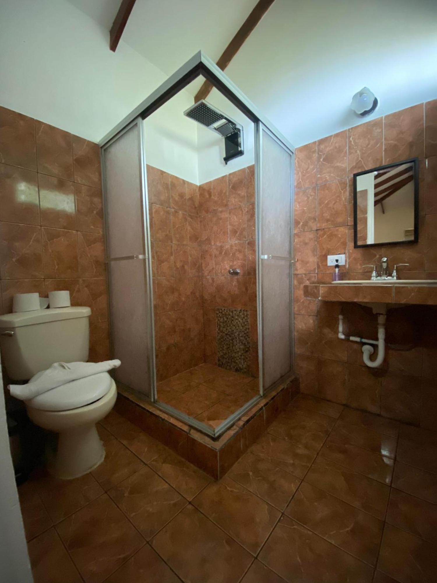 Готель Grand Park Manuel Antonio - Adults Only Екстер'єр фото