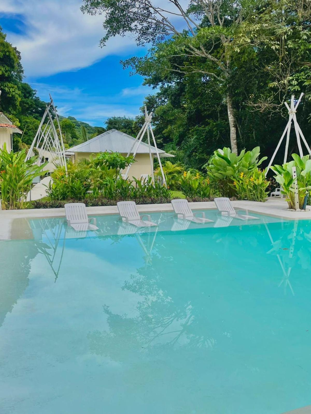 Готель Grand Park Manuel Antonio - Adults Only Екстер'єр фото