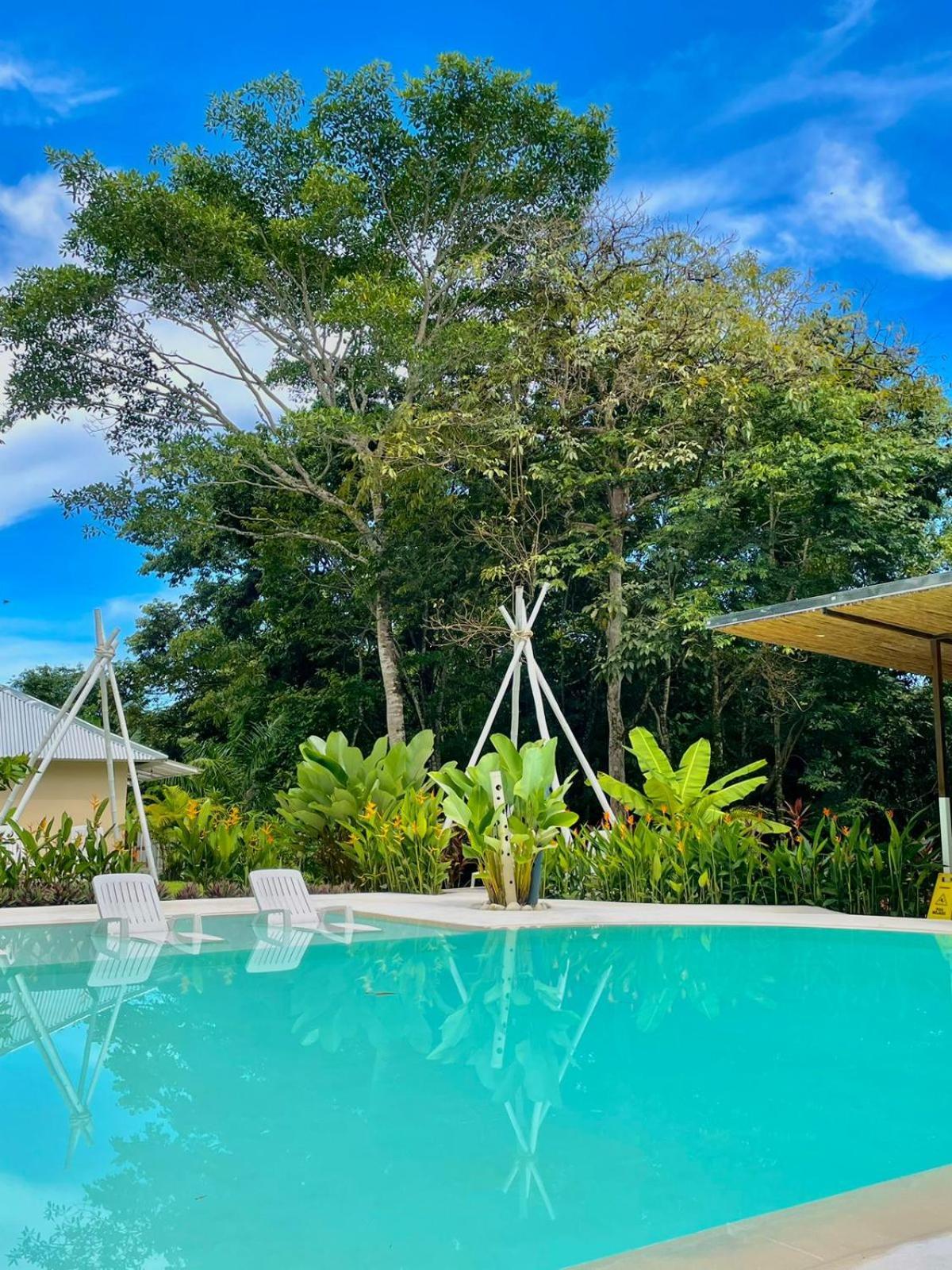 Готель Grand Park Manuel Antonio - Adults Only Екстер'єр фото